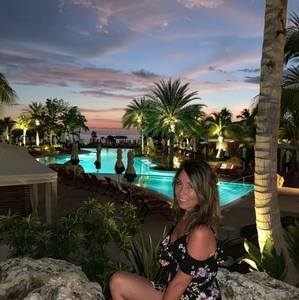 Meet your Posher, Tina